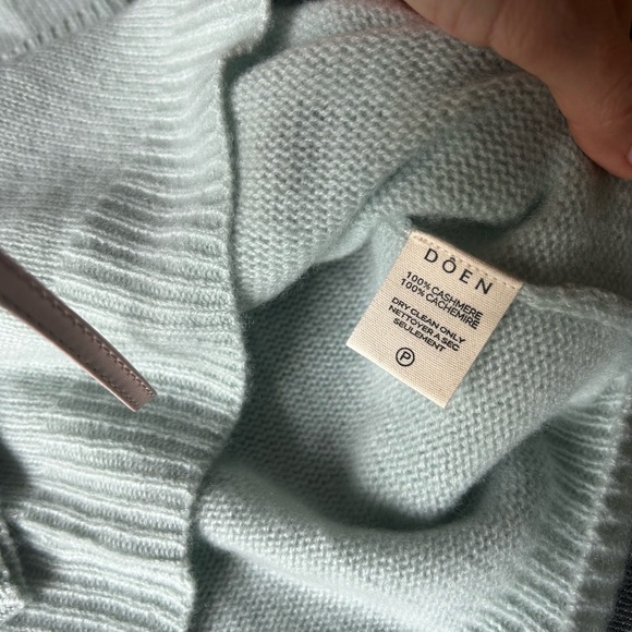 Doen The Danae Cashmere Crewneck Cardigan Size S in Tidepool - Picture 13 of 15